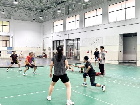 本次赛事共吸引24名师生选手参赛